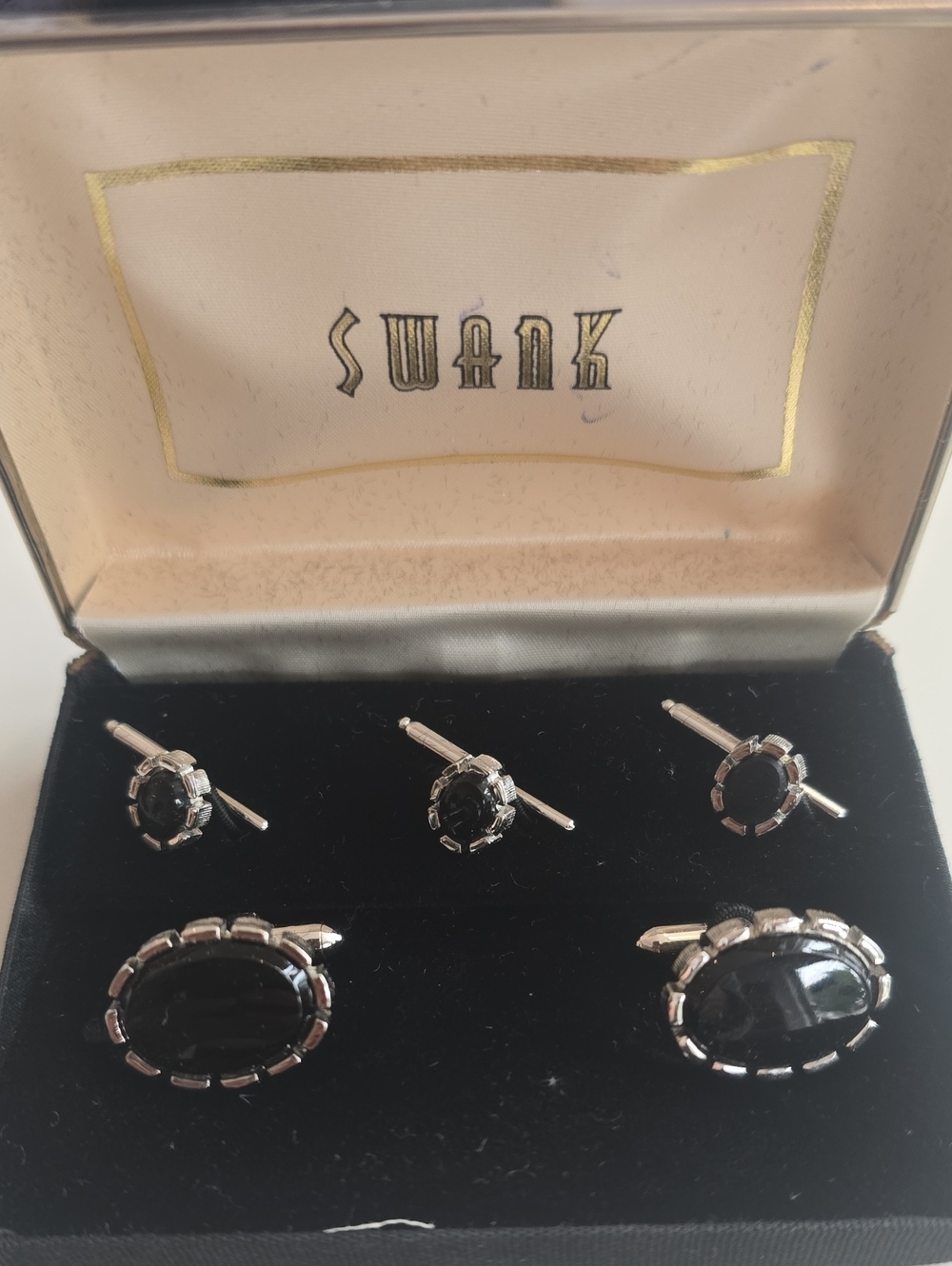 VTG SWANK Black Onyx Cufflinks and Shirt Stud Set